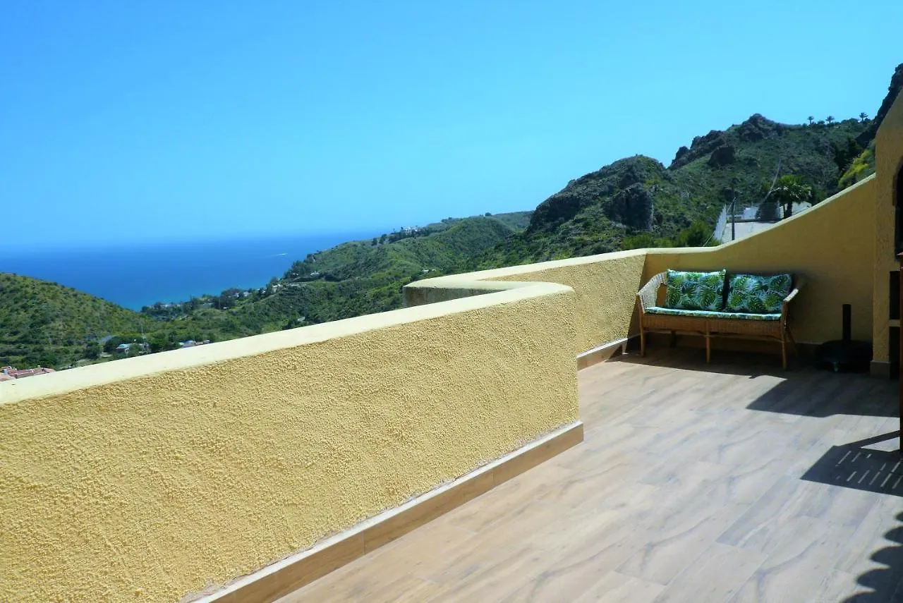House With Terrace, Amazing Views And Private Shared Pool Spain