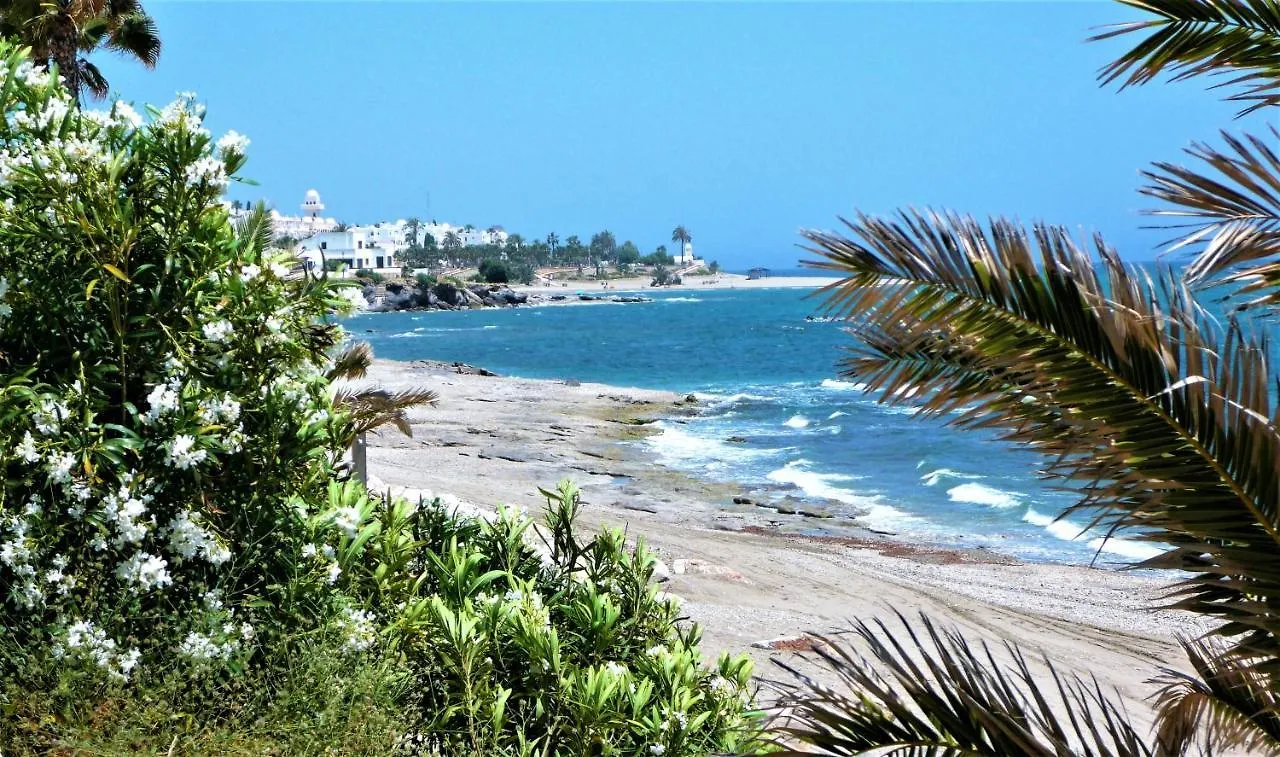 House With Terrace, Amazing Views And Private Shared Pool