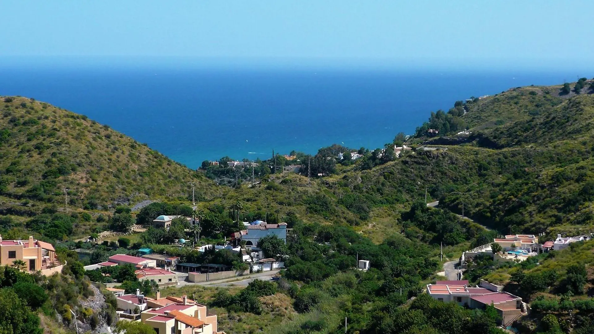 House With Terrace, Amazing Views And Private Shared Pool location